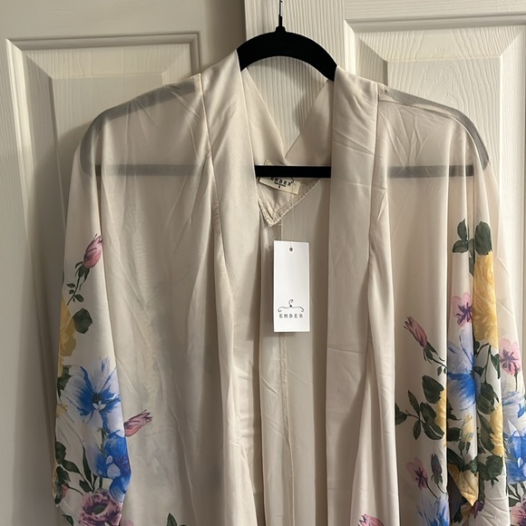Ember Womens Sheer Open Front
Kimono Cardigan topper Floral Size S - Picture 3 of 13